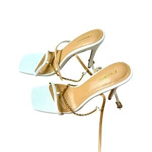 Express New Sexy Chain Medium Heel. Size 9